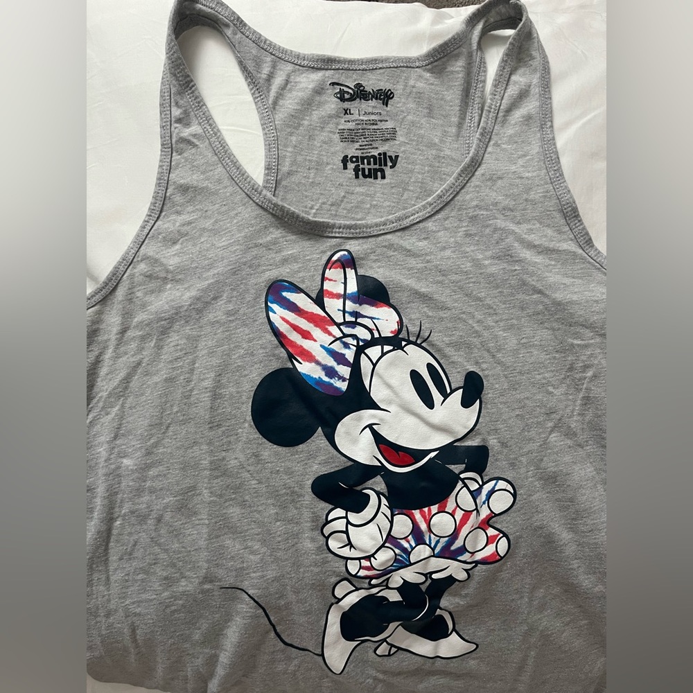 Disney juniors XL Minnie racer back tank top